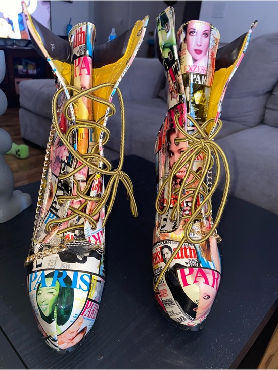 Bella Luna Shoes - Multicolor Graphic Lace-Up Women's Heeled Boots